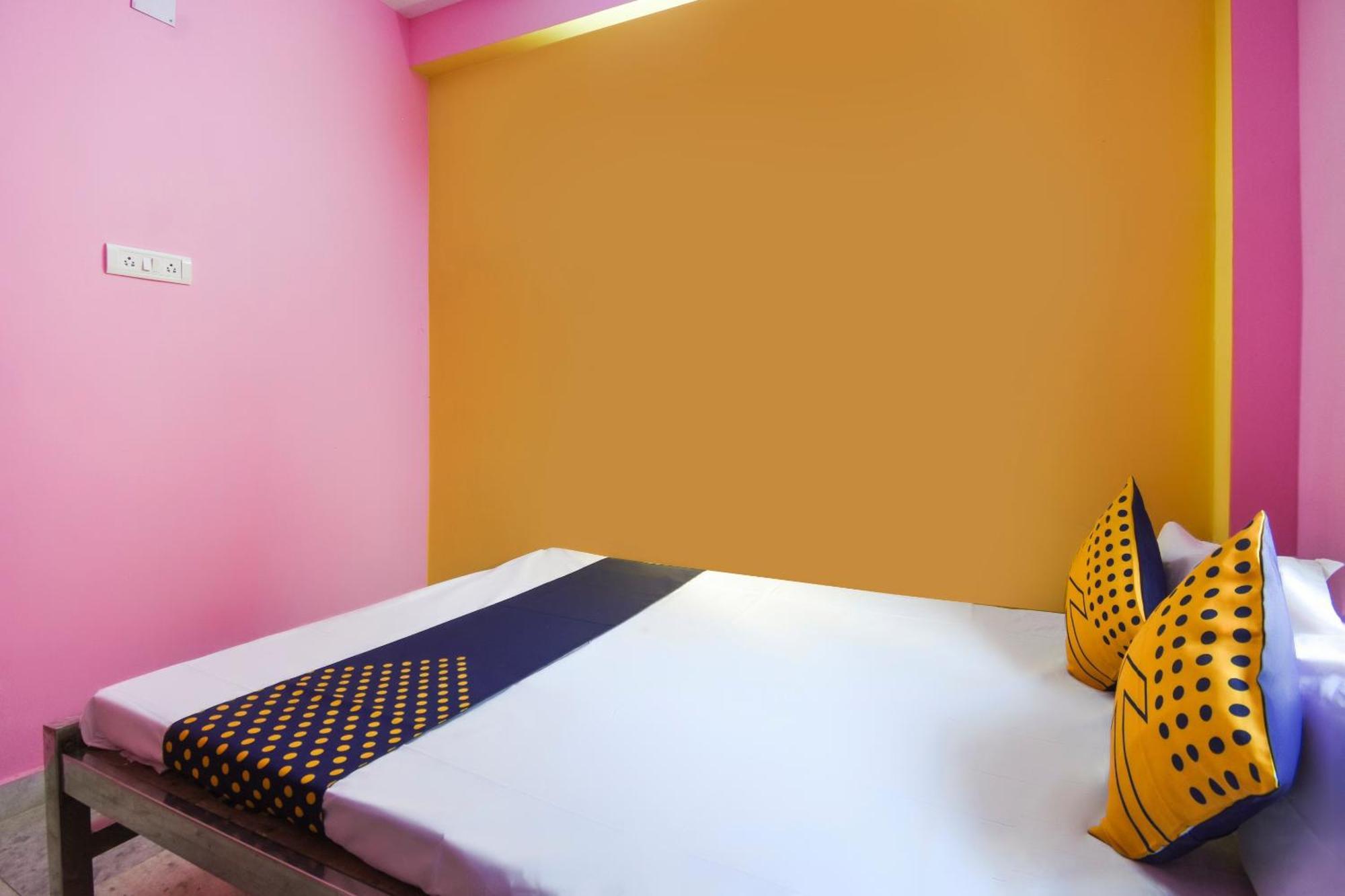 Spot On Hotel O Maa Rakhakali Bhawan Garden Reach Bagian luar foto