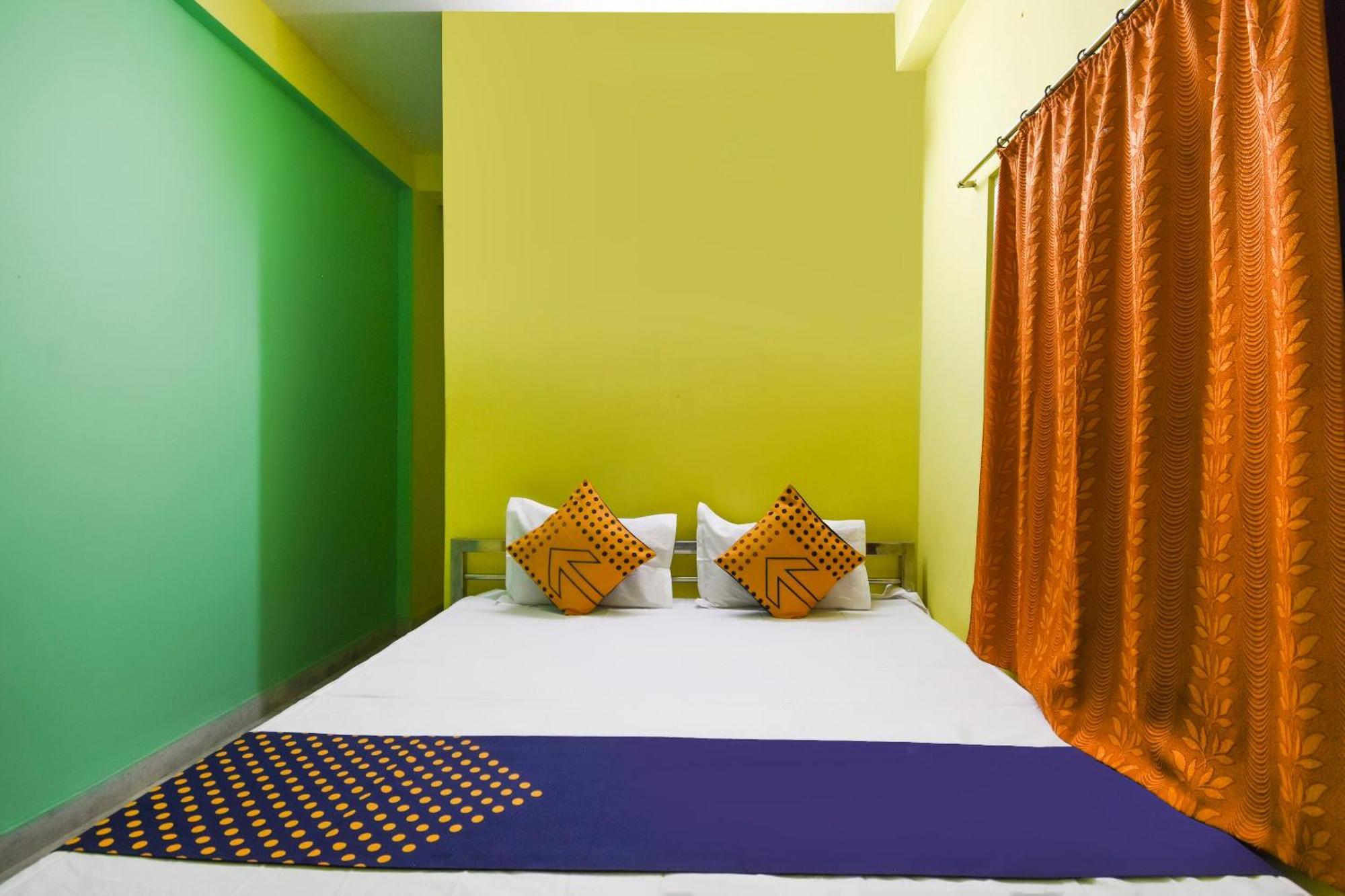 Spot On Hotel O Maa Rakhakali Bhawan Garden Reach Bagian luar foto